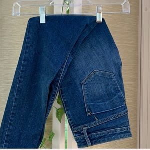 Women’s Light Denim Jeans Women’s Size 0 Mid Rise Medium Wash